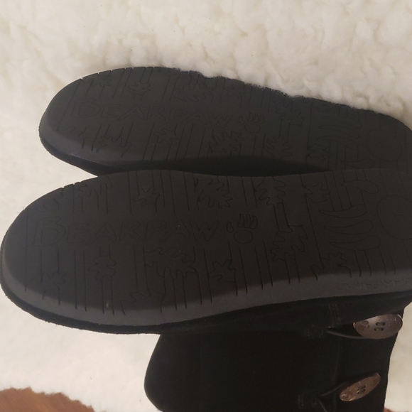 Bearpaw boots Size 7 - Picture 8 of 9